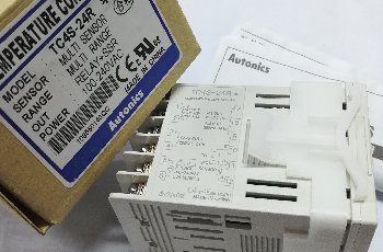 AUTONICS TC4S-14R TC4S-24R 奧托尼克斯溫控器